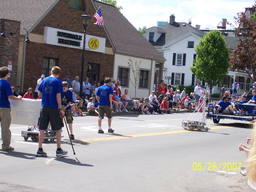Robotic_FUN_in_the_parade_-_100_3548_1024.JPG